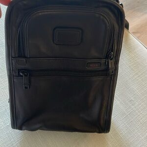 Tumi Bag Tumi Alpha 910D3 Leather Shoulder Bag Crossbody